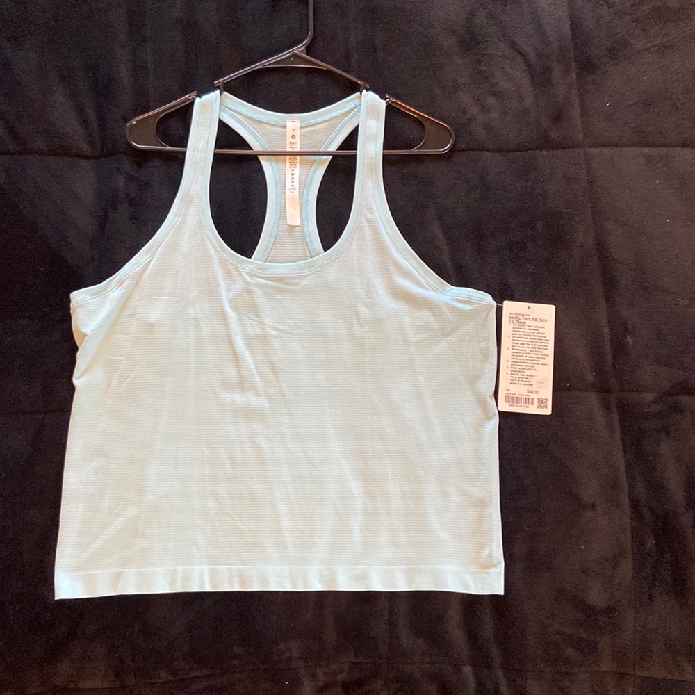 Lululemon swiftly tech racer back.